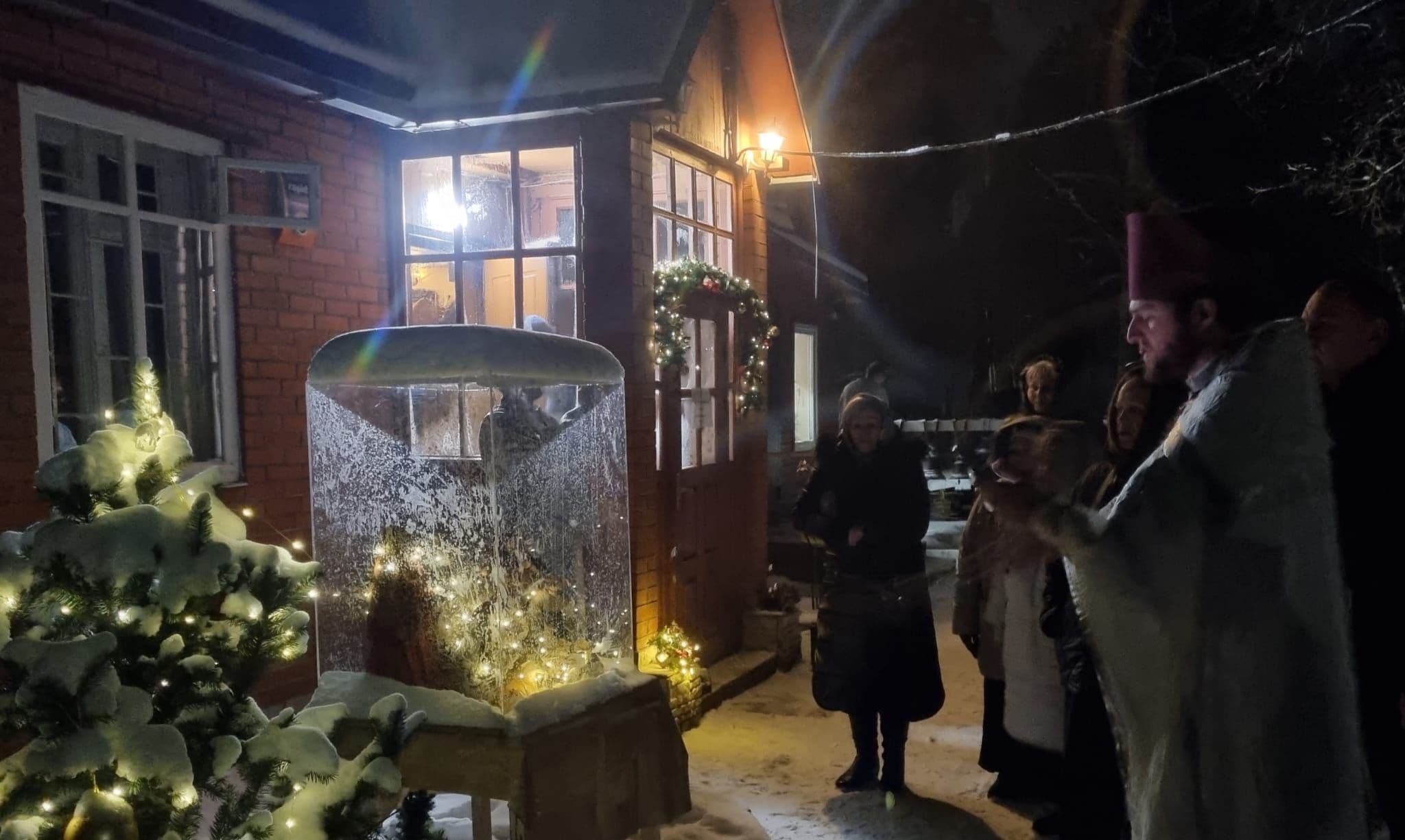 Issanda ja Jumala ning meie Päästja Jeesuse Kristuse sündmine liha järgi. Suur kompletoorium, Matiin, Tunnid ja Jumalik Liturgia