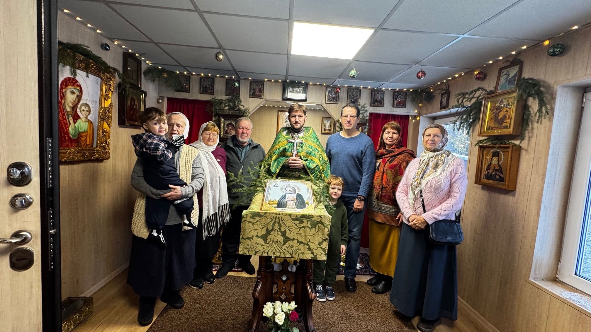 Преставление (1833), второе обре́тение мощей (1991) прп. Серафи́ма Саровского, чудотворца